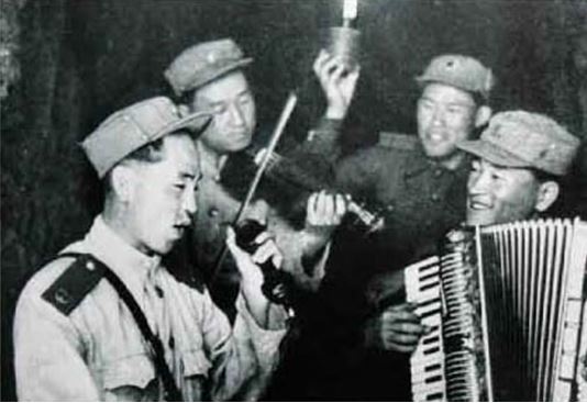 Как музыкальные инструменты помогали бойцам на корейской войне