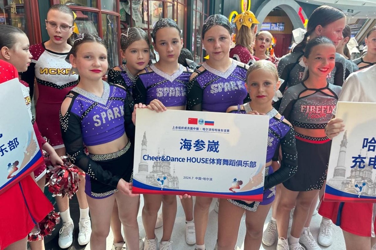 Забрали золото Китая: владивостокские чирлидерши — лучшие в турнире Cheer China 2024