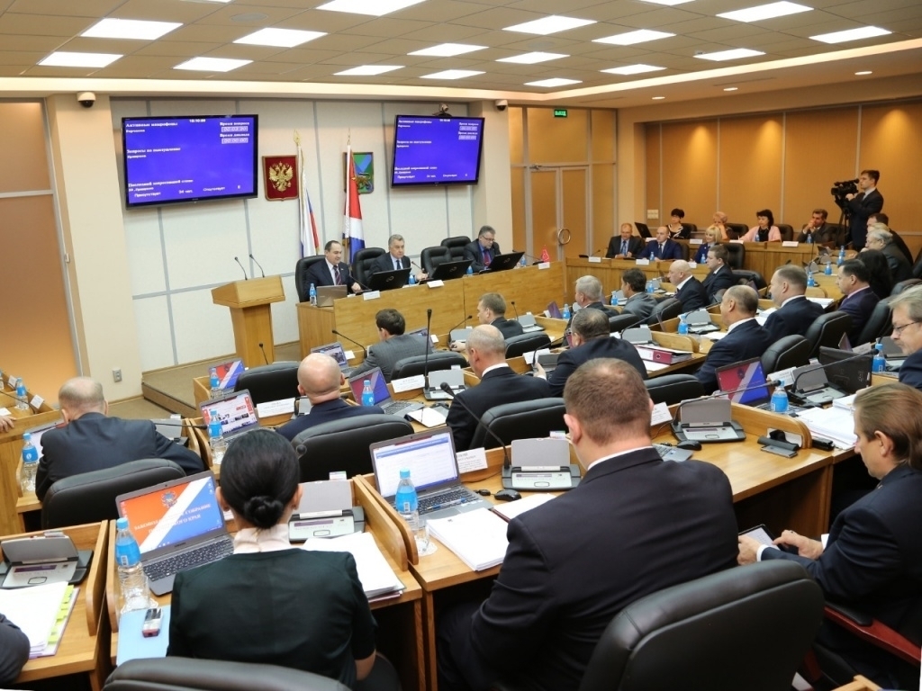 Девять законов Приморского края, заработавших в 2014 году