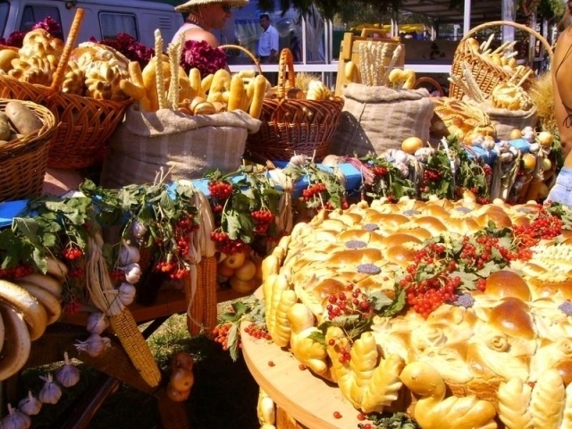 24 и 25 апреля владивостокцев приглашают на продовольственную ярмарку