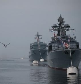 Приморье празднует День военно-морского флота
