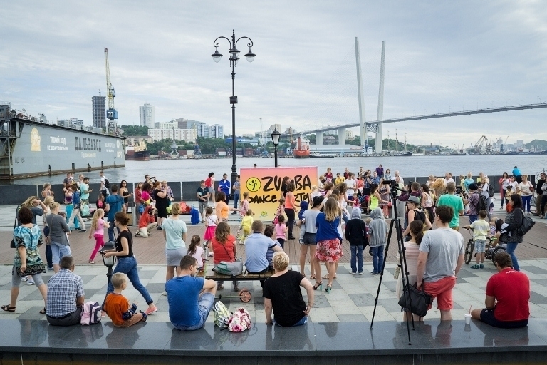 Владивостокцев приглашают на Zumba fitness 