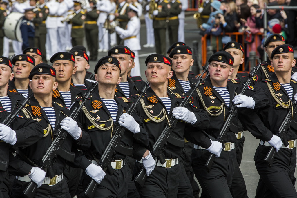 Владивосток парад 9 мая фото