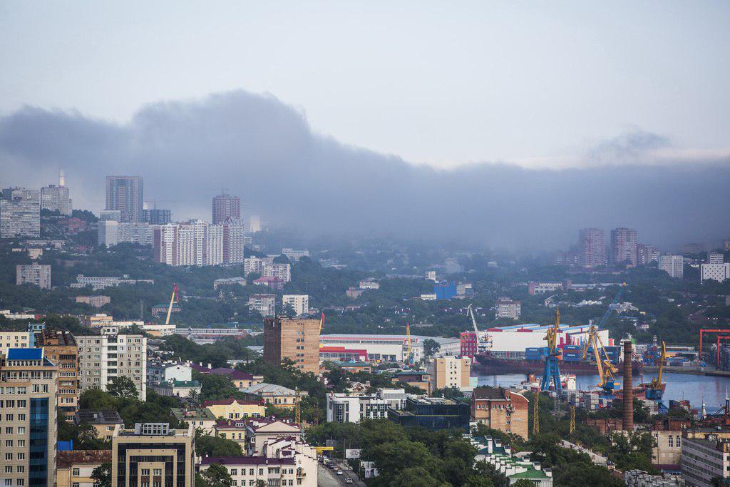 Климат владивостока. Владивосток с воздуха. Приморье погода во Владивостоке.