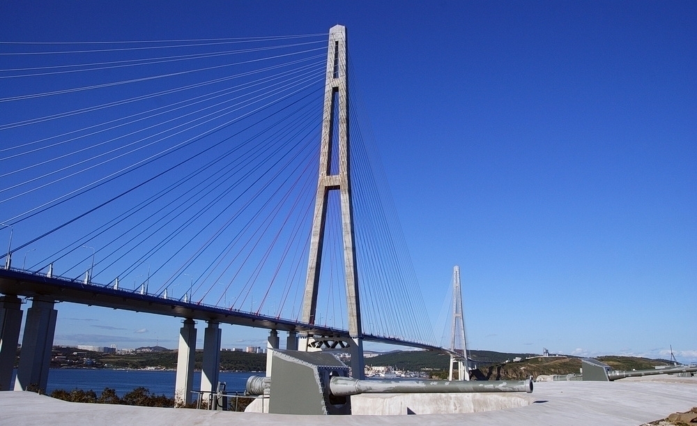 Мост на остров Русский победил в голосовании за символы новых банкнот  
